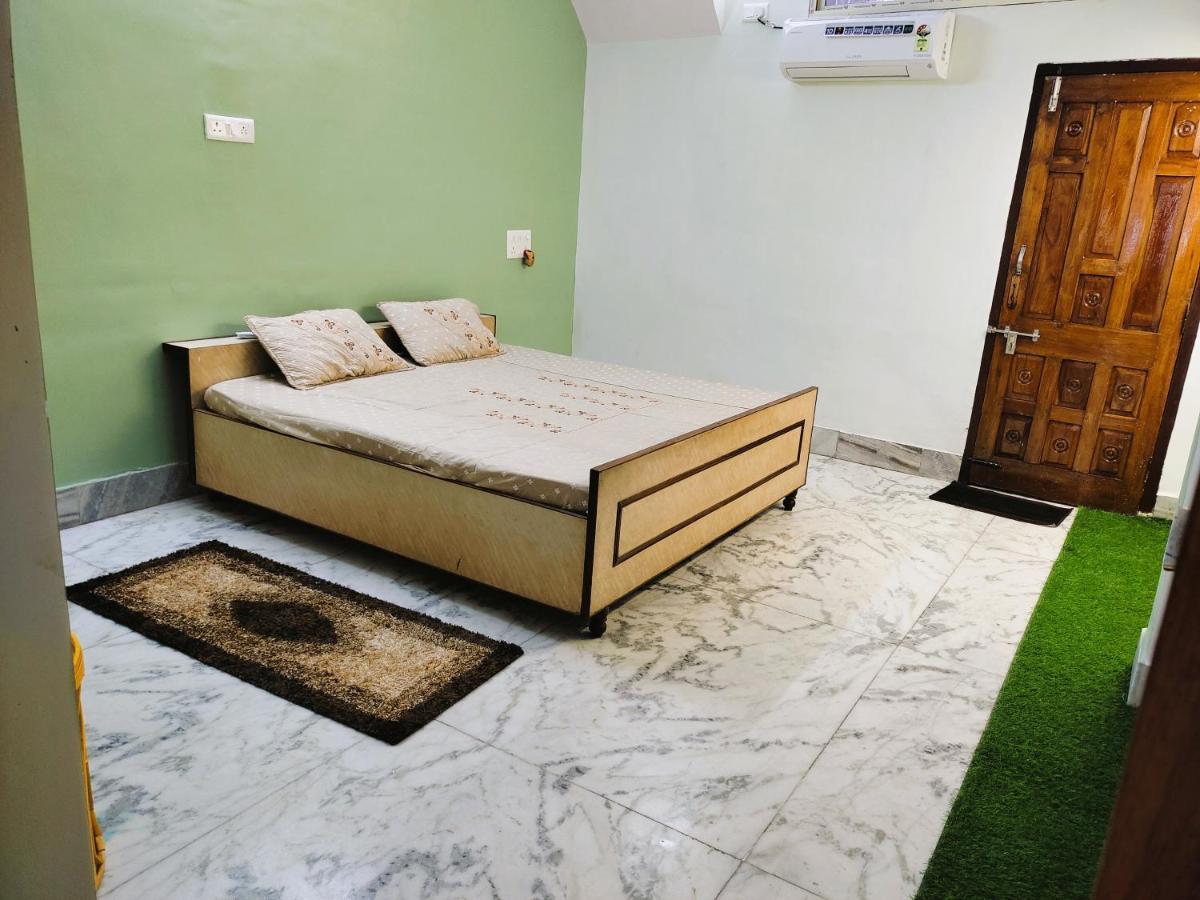 Malaiya 1RK AC Studio Luxury Apartment Jabalpur Bagian luar foto