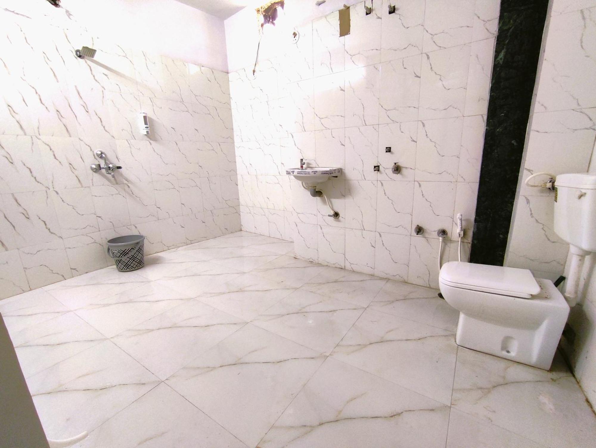 Malaiya 1RK AC Studio Luxury Apartment Jabalpur Bagian luar foto
